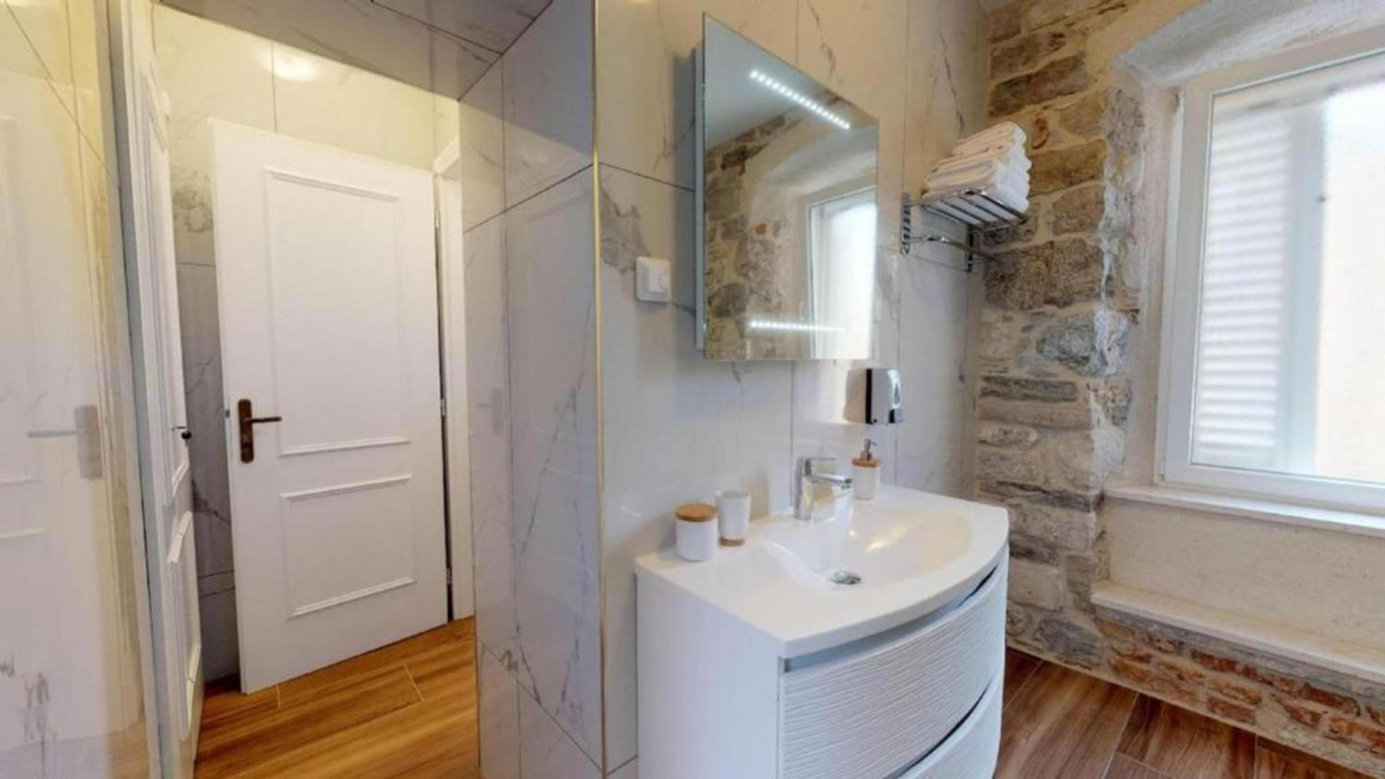 Chrysanta Apartments 스플리트 외부 사진